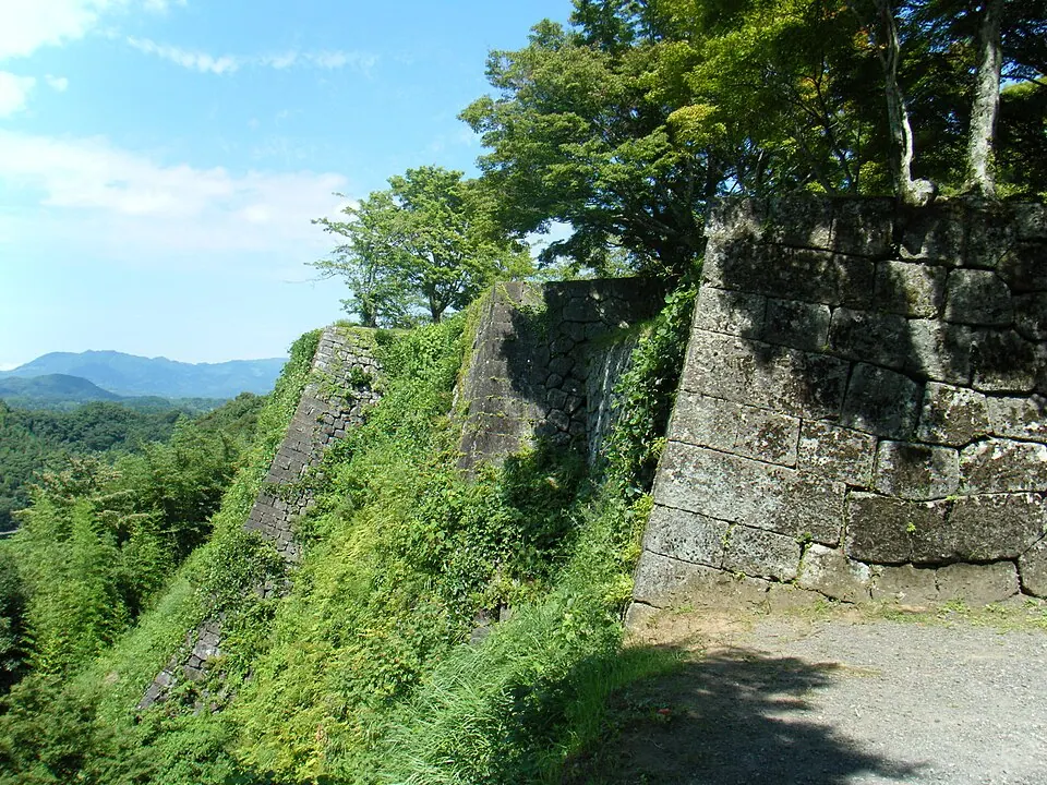 岡城